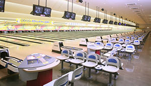 地域最大規模の４８レーン