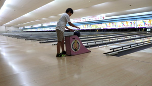 投球補助器シュータ